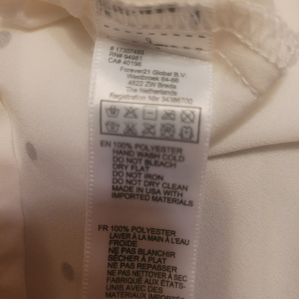 Forever 21 Womens Off White Rhinestone Embellished Top Size Small - Picture 6 of 7